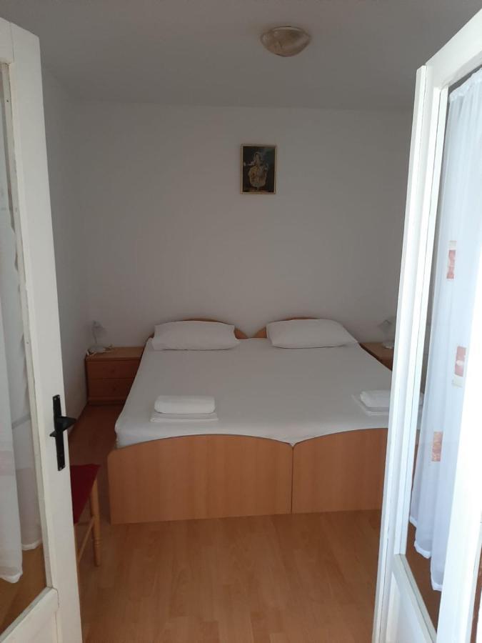 Apartman Matea Хвар Екстериор снимка