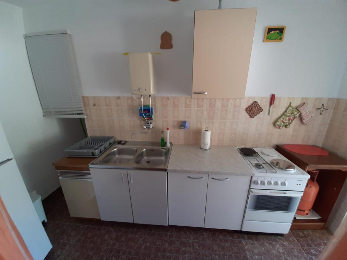 Apartman Matea Хвар Екстериор снимка